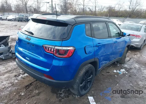 2018 Jeep Compass Altitude 4X4 z USA, uszkodzony, nr VIN 3C4NJDBB7JT455117